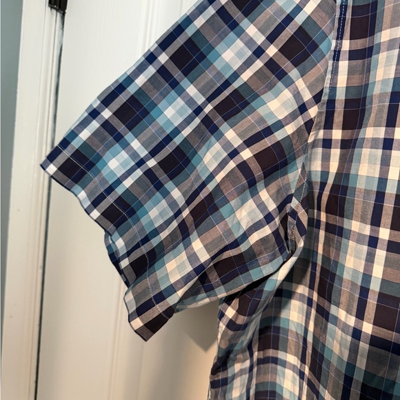 Claiborne Men's Blue and White Checkered Shirt - Picture 4 of 5